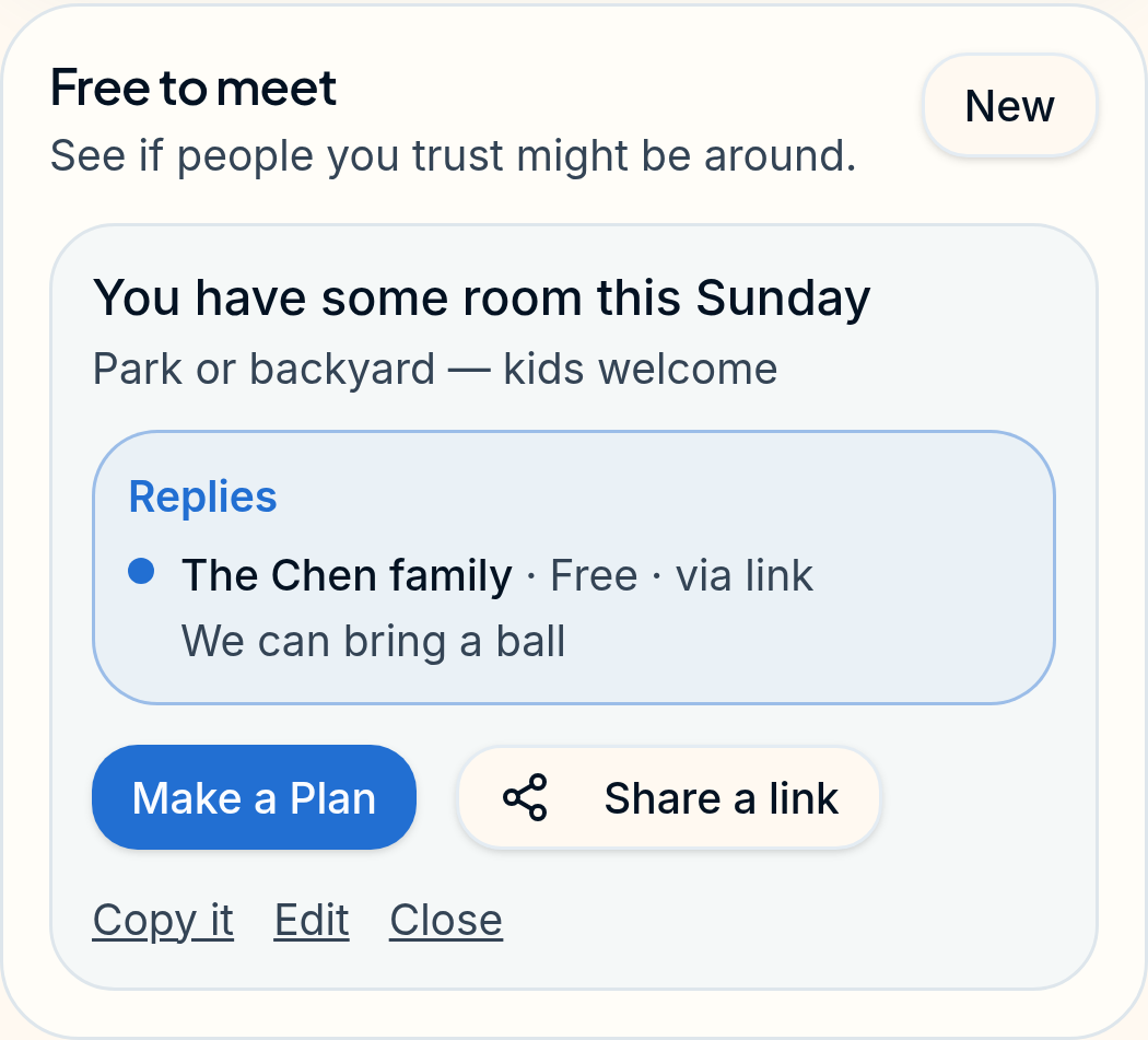 CircleNest showing an open Sunday window, one family who answered that they're free, and a Make a Plan button, with sharing controls and a share link below.